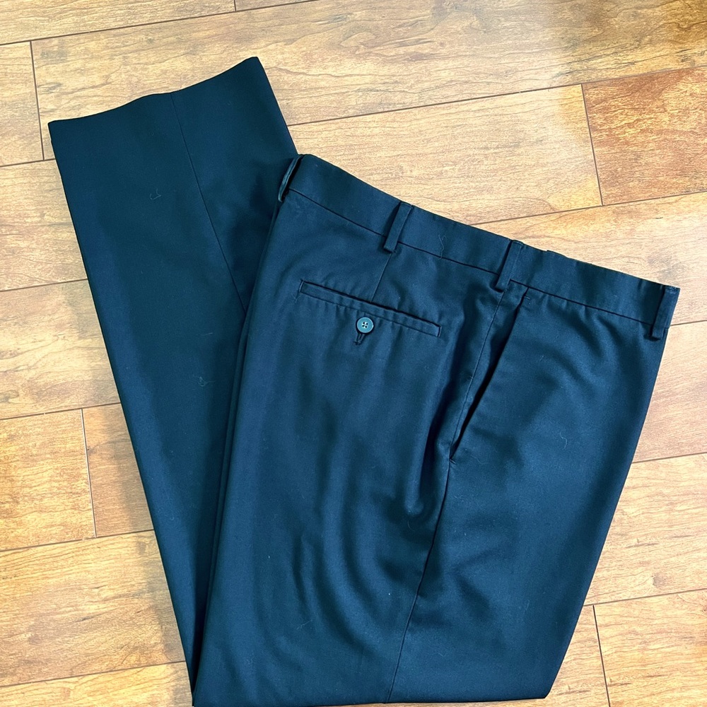 AXIST Black Flat Front Dress Pants Trousers-Size 36/32
